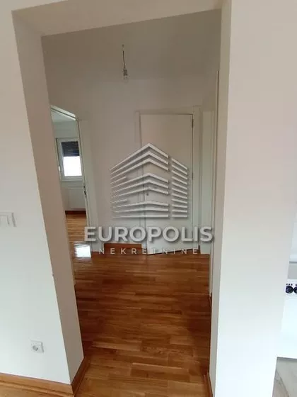 Surčin | 4zida.rs