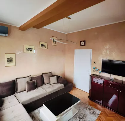 Zdravka Čelara | 4zida.rs