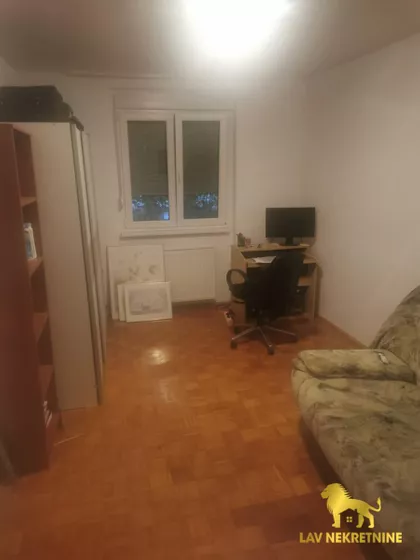 BRAĆE KRKLJUŠ | 4zida.rs