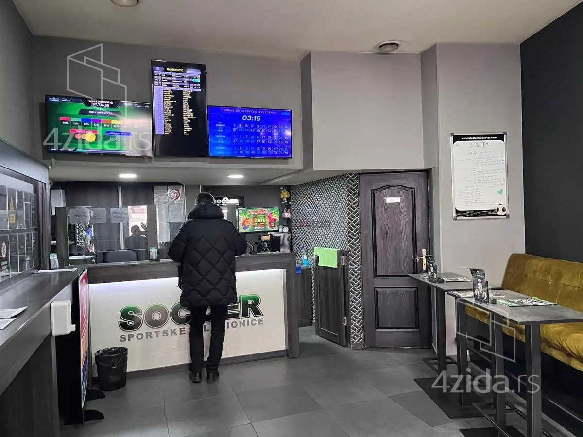 Lokal | 4zida