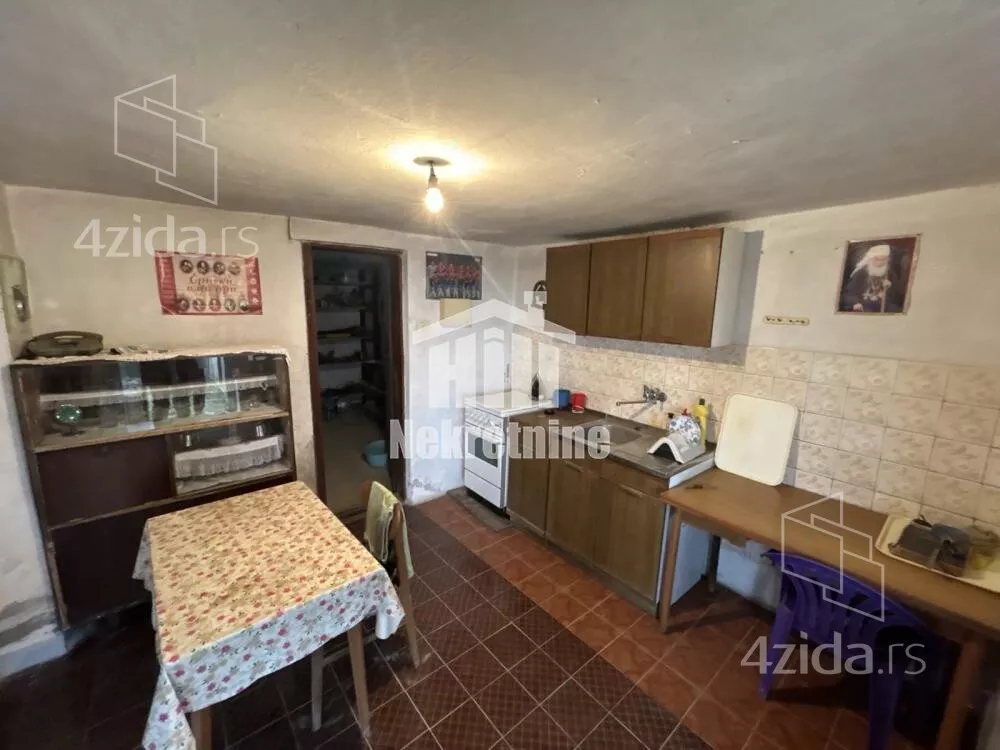 3-etažna kuća | 4zida