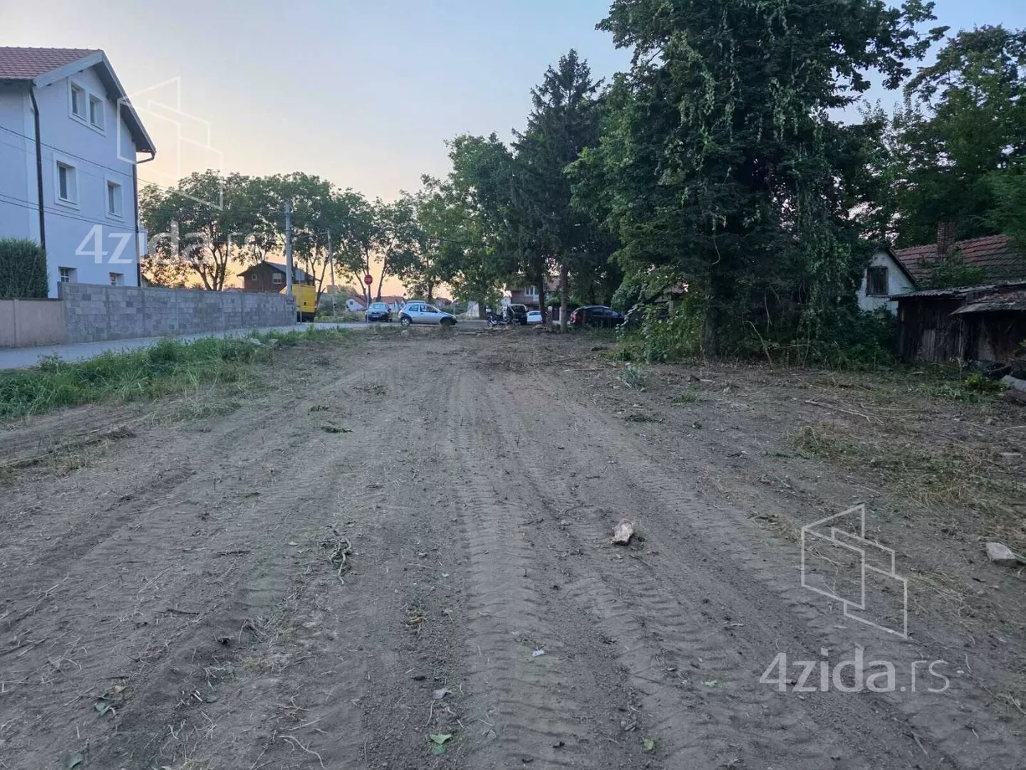 Građevinsko zemljište | 4zida