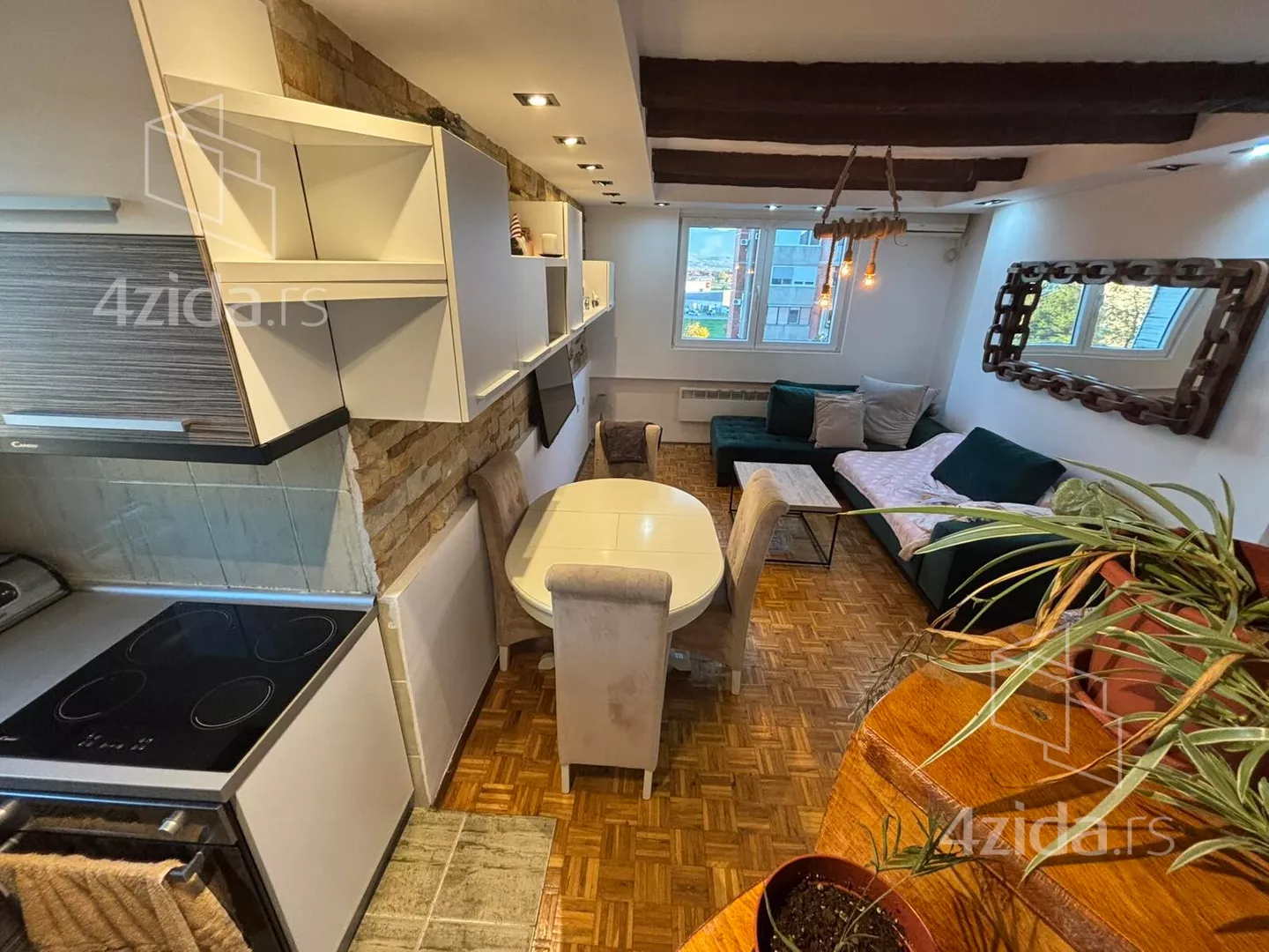 Četvorosoban stan | 4zida