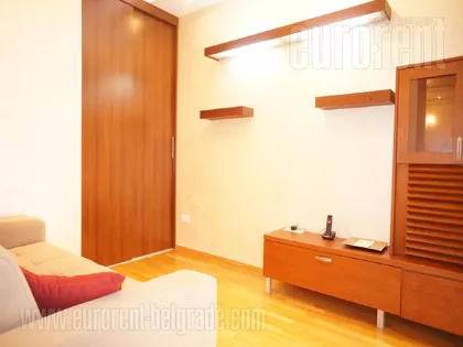 HRAM SVETOG SAVE | 4zida.rs