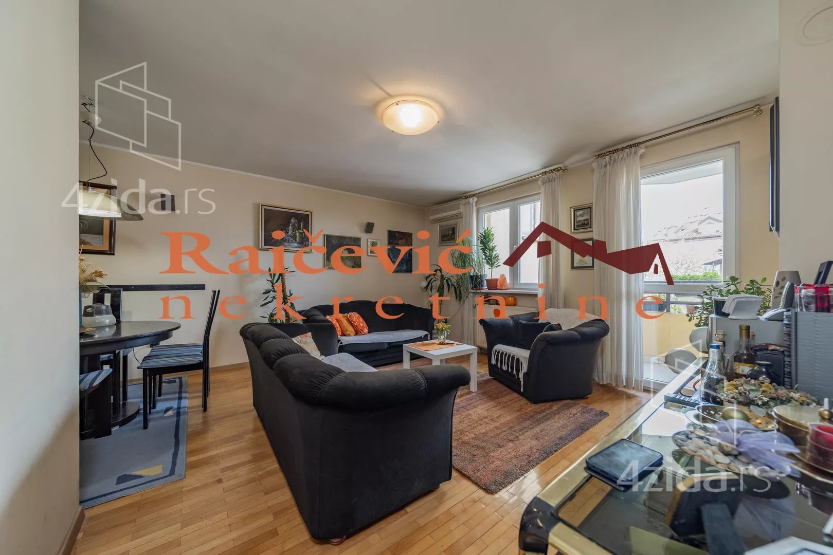 Četvorosoban stan | 4zida