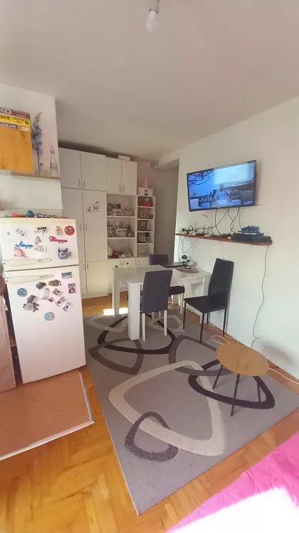 Petra Kralja 2 | 4zida.rs