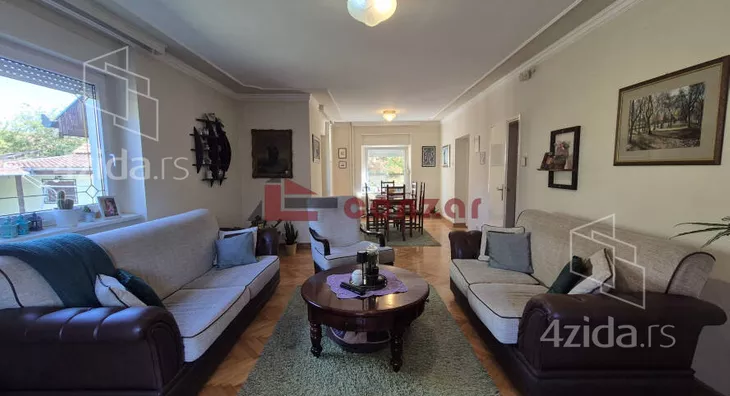 3-etažna kuća | 4zida