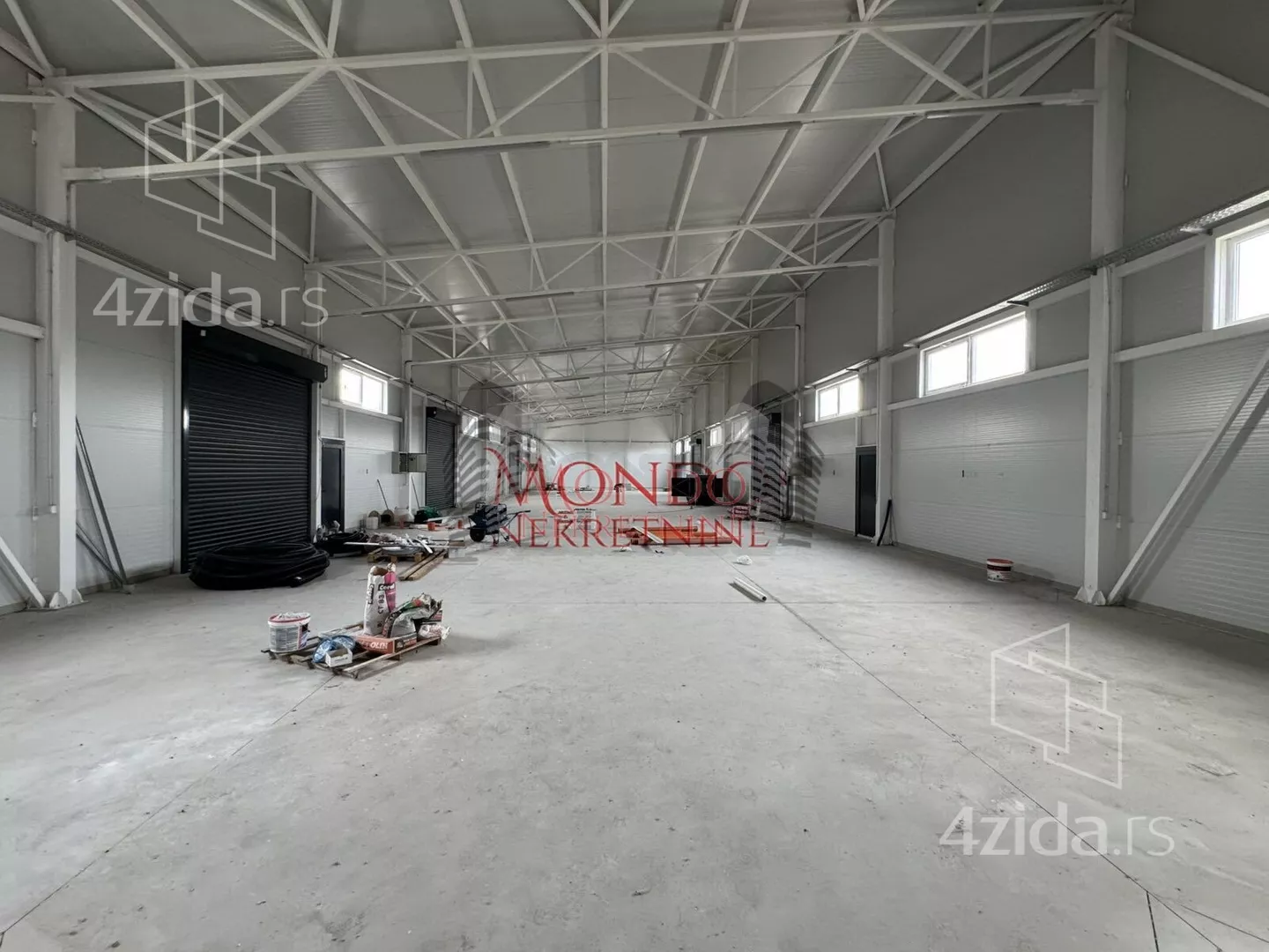 Poslovni prostor | 4zida