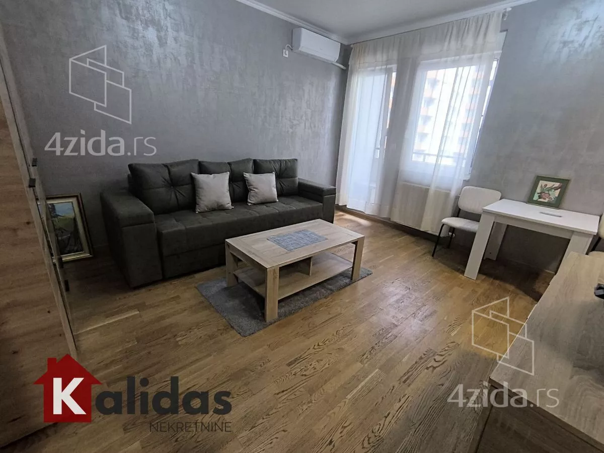 Garsonjera | 4zida