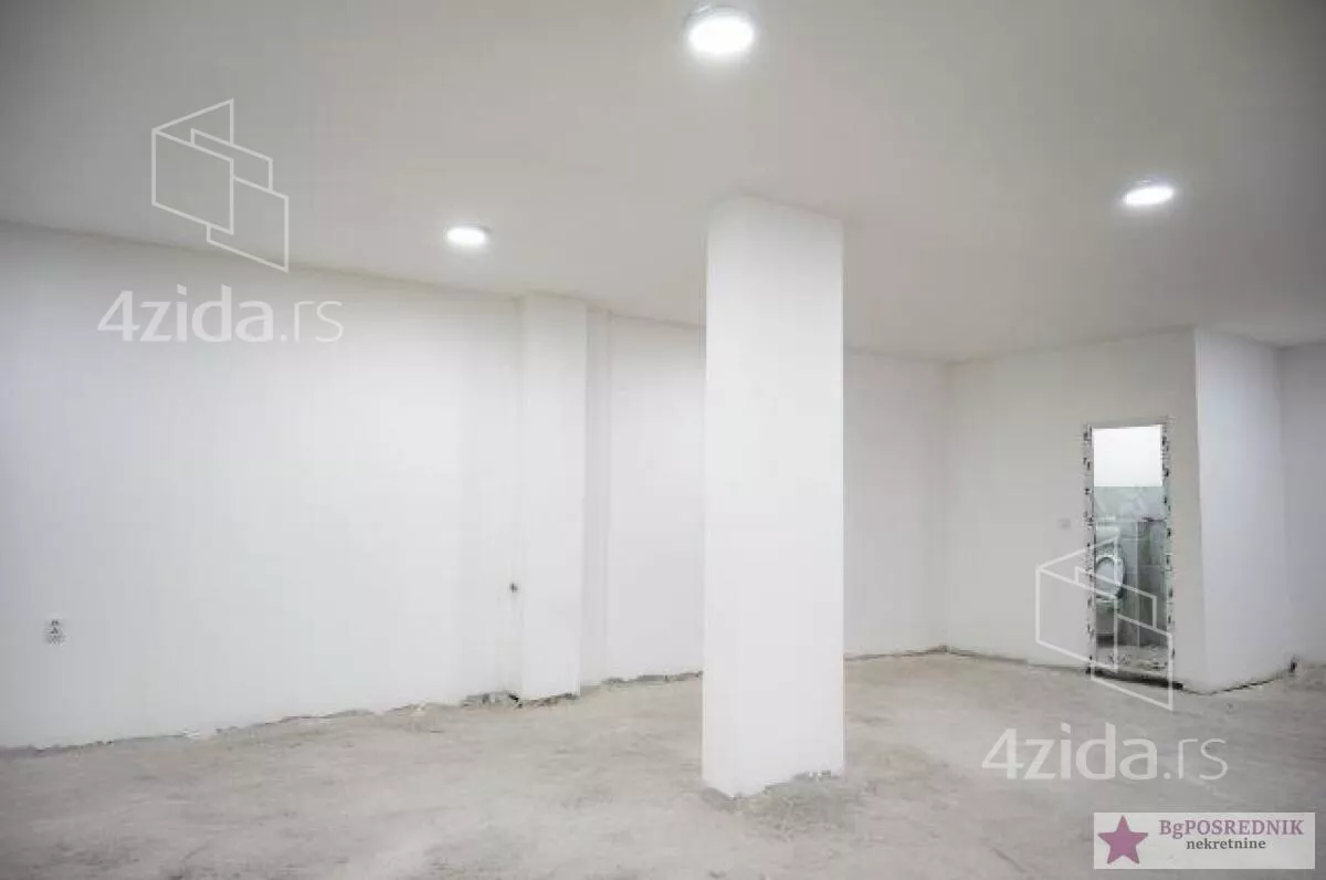 Poslovni prostor | 4zida