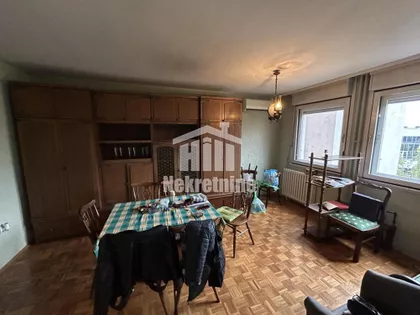 Trgovačka | 4zida.rs
