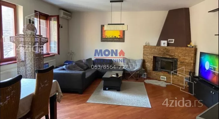 Šestosoban stan | 4zida