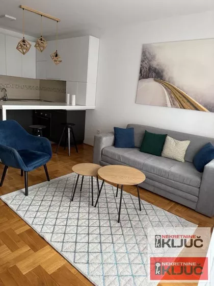 Bulevar Oslobođenja | 4zida.rs