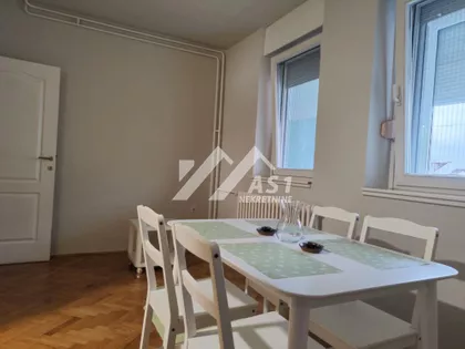 Dušana Vasiljeva | 4zida.rs