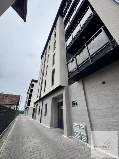 Novi Banovci | 4zida.rs