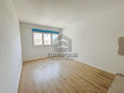 Partizanski blok ulica 2. | 4zida.rs