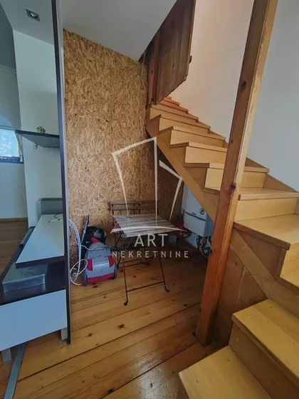 Petra Mećave | 4zida.rs