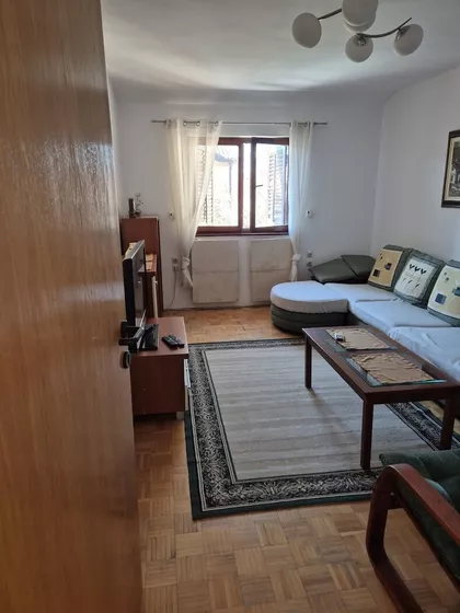 Sestara Bukumirović | 4zida.rs