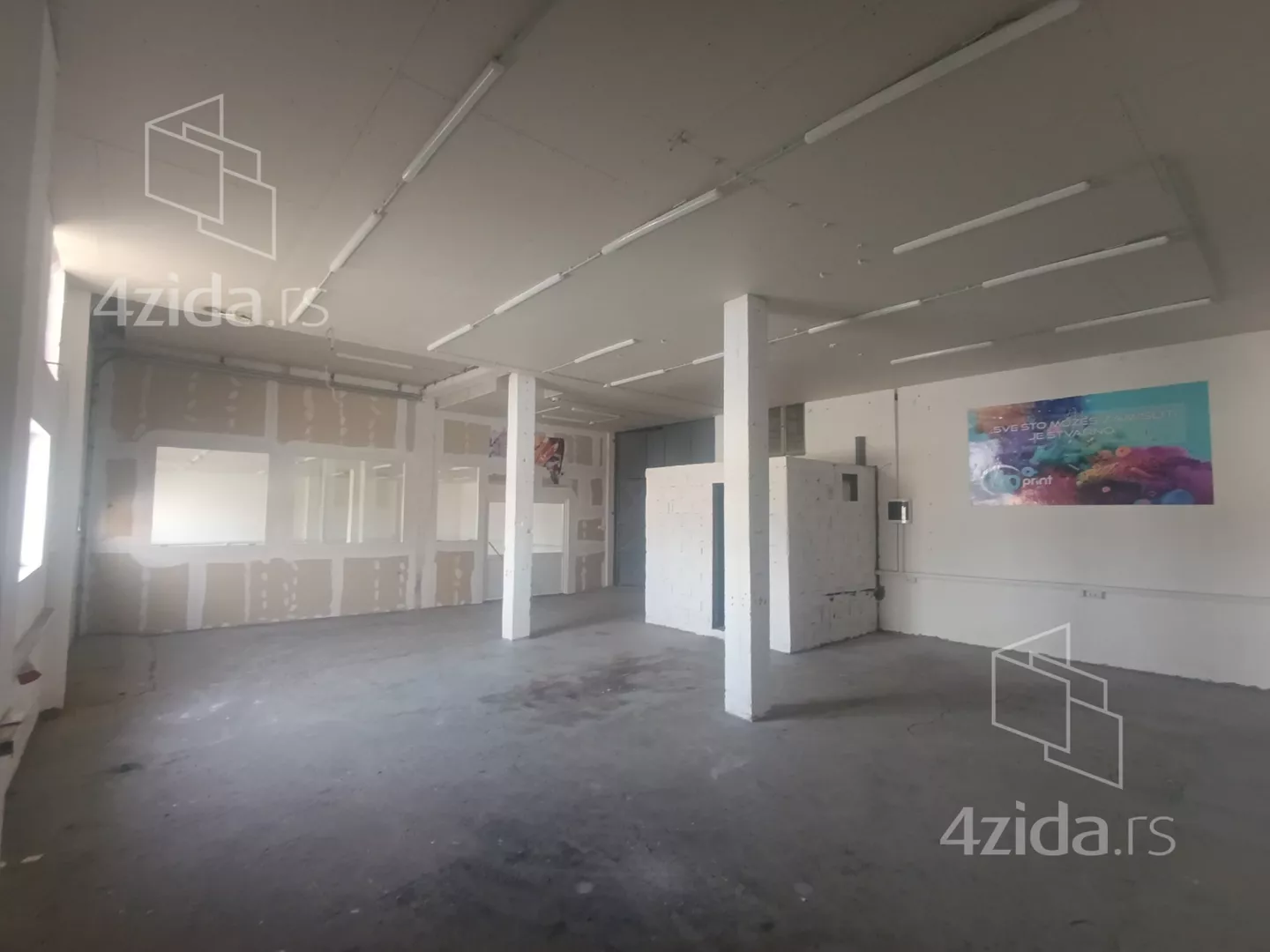 Poslovni prostor | 4zida