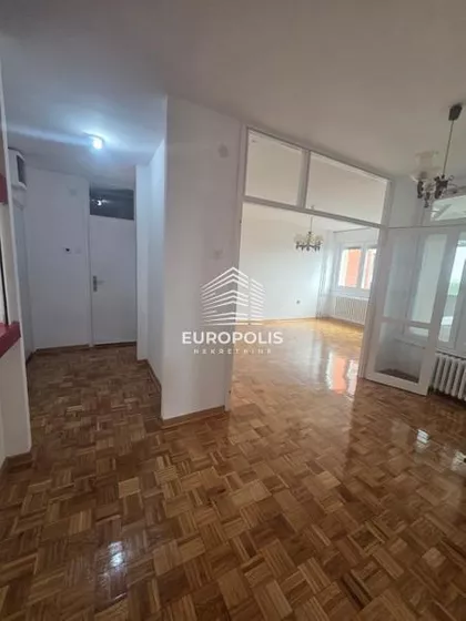 Bulevar Oslobođenja | 4zida.rs