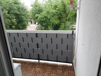Trg Jakaba I Komora | 4zida.rs
