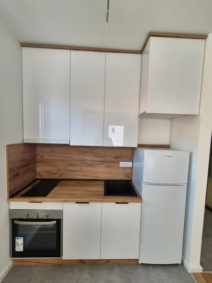 Starine Novaka | 4zida.rs