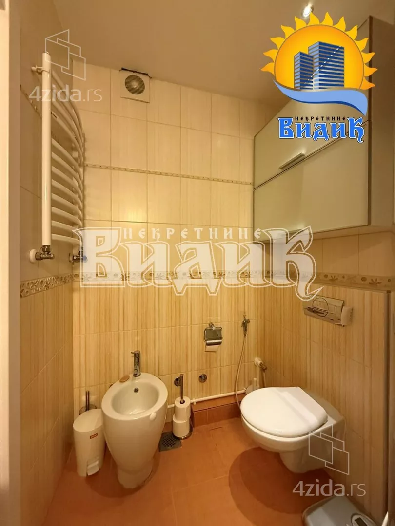 Troiposoban stan | 4zida