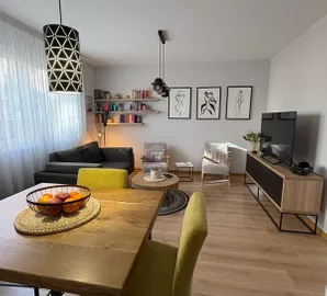 Adice, Gradske lokacije, Novi Sad, 2.5 stan | 4zida.rs