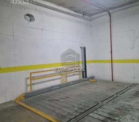 Garaža | 4zida