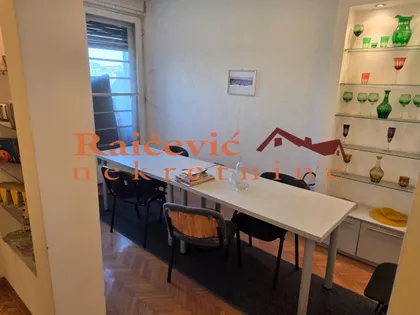 Zeleni venac | 4zida.rs
