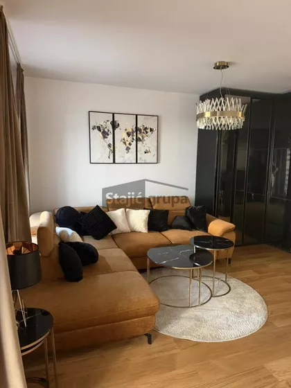 Tošin Bunar | 4zida.rs