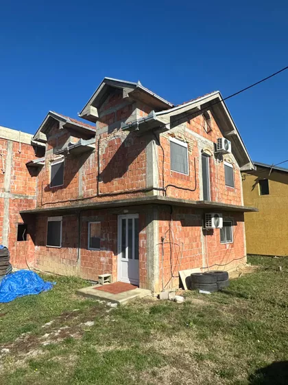 Jakovački Kormadin 13 | 4zida.rs