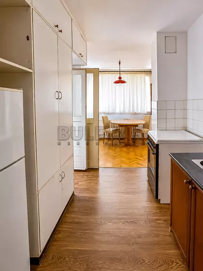 Bulevar Nemanjića | 4zida.rs