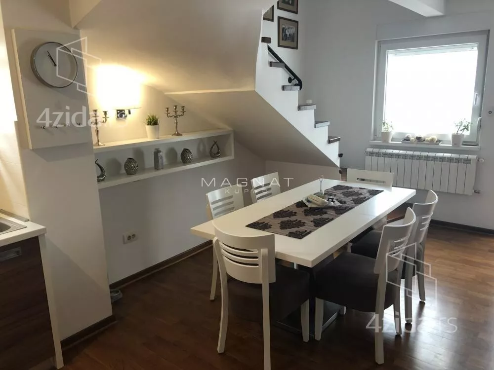 Četvoroiposoban stan | 4zida