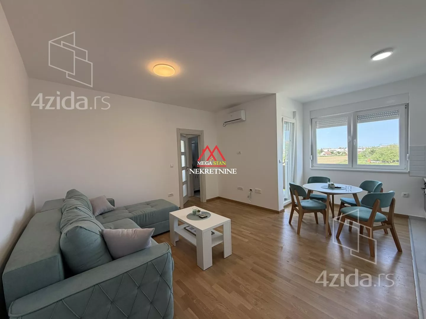 Dvoiposoban stan | 4zida