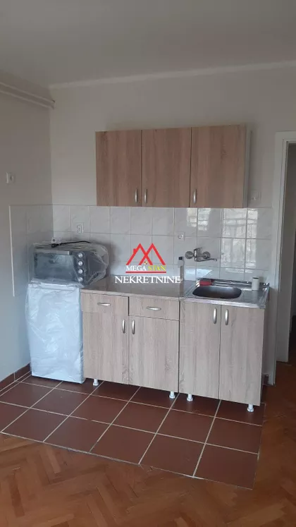 Stevana Momčilovića | 4zida.rs