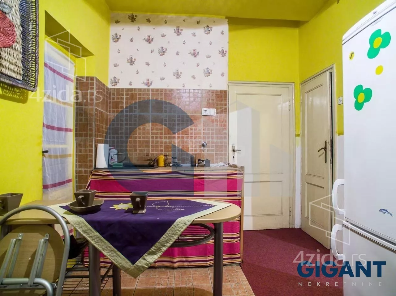 Troiposoban stan | 4zida