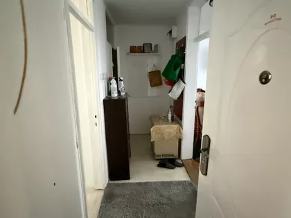 Devet Jugovića 19/1 | 4zida.rs