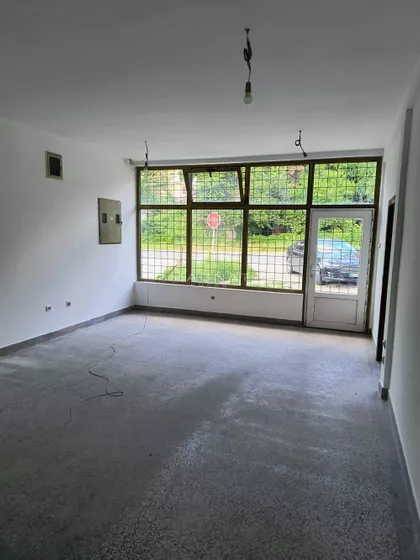 Boleč | 4zida.rs