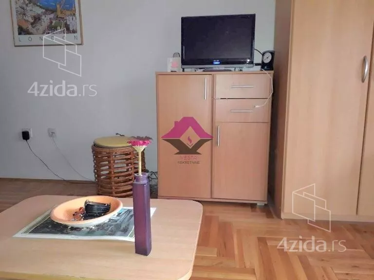 Garsonjera | 4zida