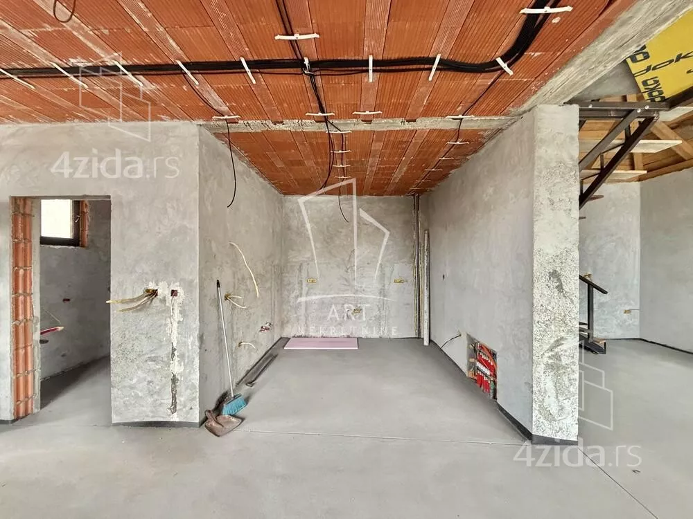 3-etažna kuća | 4zida