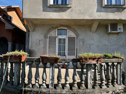 Trijangla | 4zida.rs