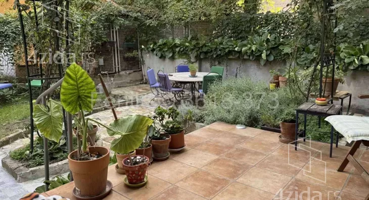 Četvoroiposoban stan | 4zida