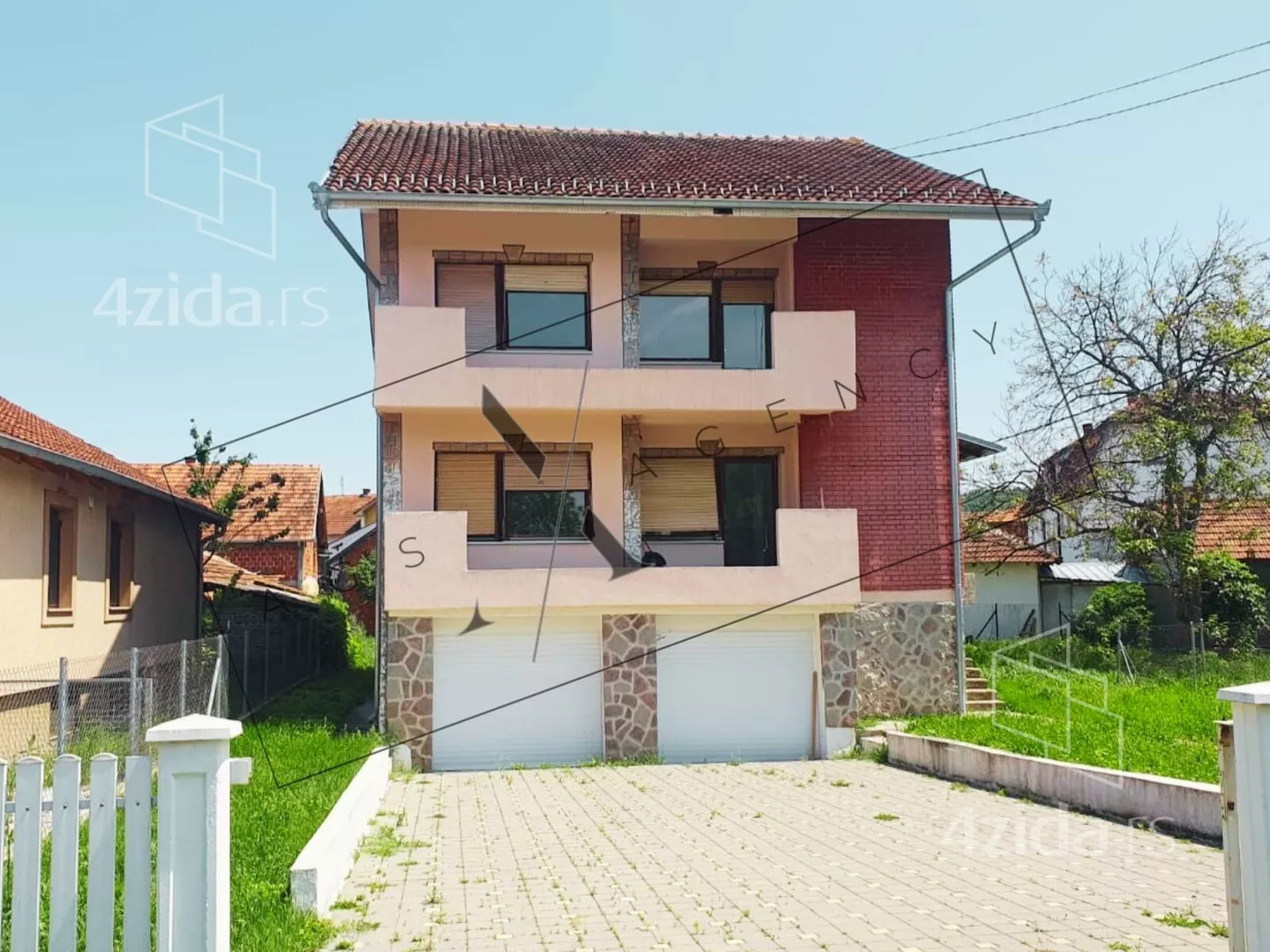4-etažna kuća | 4zida