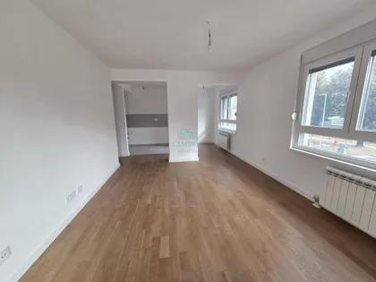 Banatska | 4zida.rs