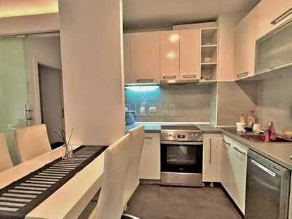 Omladinskih brigada | 4zida.rs