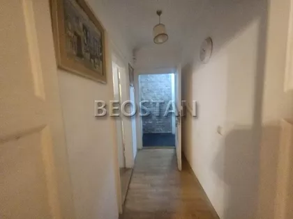 Mitropolita Petra | 4zida.rs