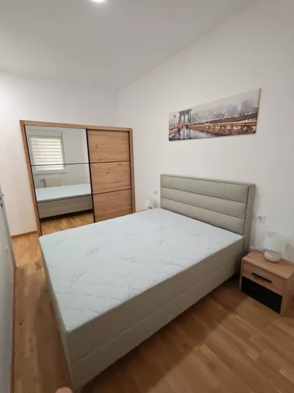 Somborska 49 | 4zida.rs