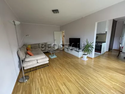 Bulevar Nikole Tesle | 4zida.rs