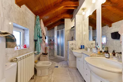 Kneginje Zorke | 4zida.rs